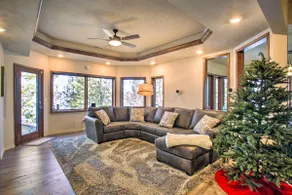 Luxurious Liberty Lake Hideaway w/ Hot Tub! - Image 3