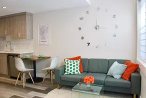 Cozy 1Br, Pet-Friendly Suite Near Marda Loop - Image 2