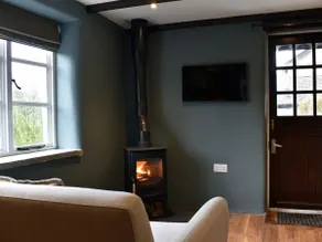 Strawberry Cottage - Image 2