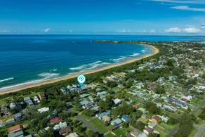 Illaroo Absolute Beachfront with Spa - Image 2