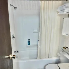 Room 120 - Ski/Nature/Sled/Powdermill Condos - Image 3