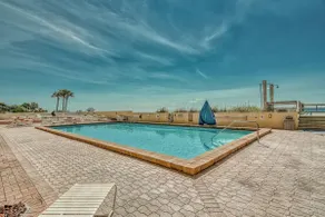 The Scallop by Brightwild-Beachfront Condo - Image 5
