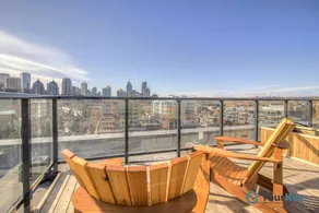 3 Suites | For 11| Rooftop +3Patios & FireTable - Image 3