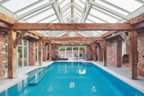 4 bed cottage on a Country Estate with hot tub - Image 4