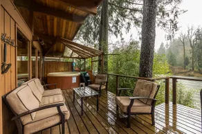 Mountain View Cabin w/ amazing mountain views, hot tub, wifi, wood stove - Image 3