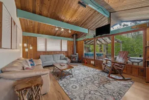 Mountain View Cabin w/ amazing mountain views, hot tub, wifi, wood stove - Image 4
