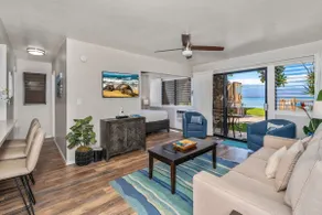 Hawaiian-inspired Ocean and Pool view Retreat - Image 4