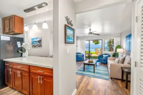 Hawaiian-inspired Ocean and Pool view Retreat - Image 3