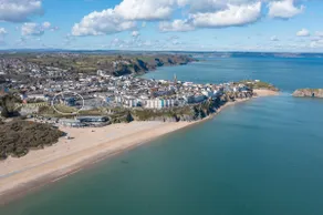 Apartment 8 Waterstone House - Luxury Apartment, Sea Views, Pet Friendly - Image 2