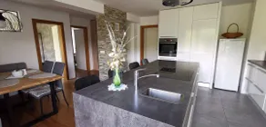 Panoramic Apartment with mountain view - Image 5