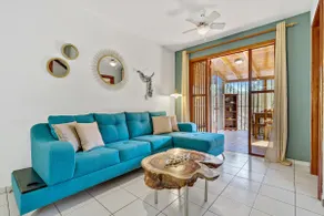 Townhome in the Heart of Town with Fast internet - Image 5