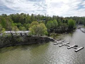 Lake Barkley Townhouse Waterfront | Sleeps 10 - Image 2