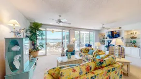Evergreen 209 - Lower Level 3 Bdrm Lakefront Condo - Image 2