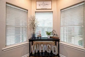 Urban Charm Condo Located Downtown Waco - Image 4