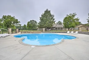 The Cozy Cottage w/ Lake Taneycomo Access! - Image 5