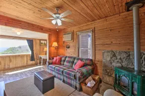 Secluded Ridgetop Hideaway w/ Valley Views! - Image 2