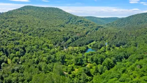 Folded Hills Lodge and Private Park - Image 5
