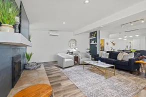 The Cristol Haus, gorgeous modern space in town! - Image 4