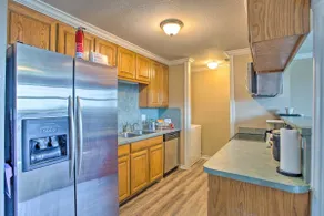 Remodeled Ranch Apt in Sanger: 12 Mi to Lake! - Image 2