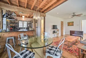 Charming Cottage w/ Yard - 2 Mi to Tinker St! - Image 2