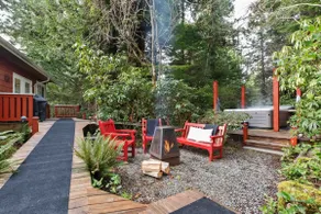 Coastal Haven-N Chesterman Beach, Hot Tub, Surf! - Image 4
