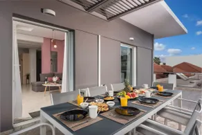JT Apartments | 4 bedroom family apartment - Image 5
