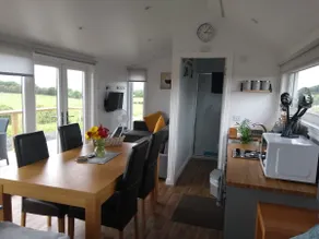Cleeves Cabins, Ailsa Luxury Lodge With hot tub - Image 5