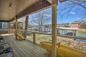 Kayaks & Boat Slip: Waterfront Hot Springs Home! - Image 2