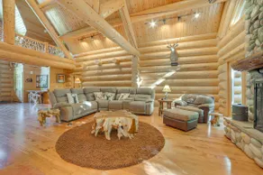 14 Mi to Slopes: Lodge on 104 Acres in Boyne City - Image 4