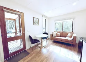 Studio Cabin - Image 4