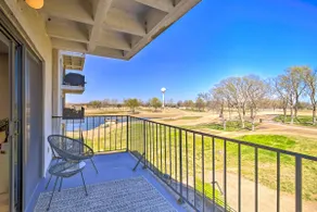 Golf, Boat & More! Sleek Shangri La Condo in Afton - Image 3