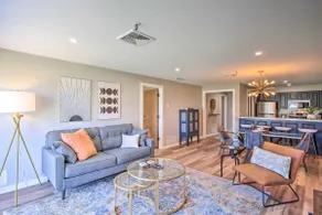 Golf, Boat & More! Sleek Shangri La Condo in Afton - Image 5