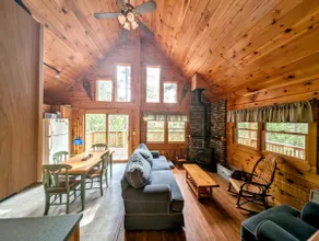 Log Cabin on Saltwater Cove - Image 3