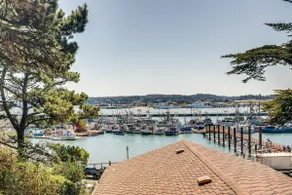 Yaquina Bay Views!~Smuggler's Cove #2 - Image 5