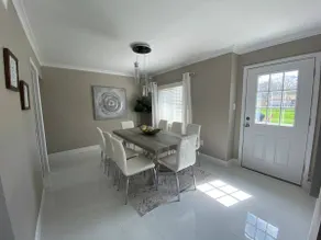 Sunny 3BR near Grosse Pointe – Pergola & Yard - Image 3