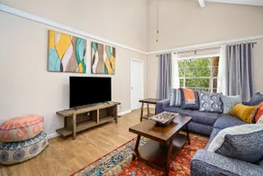 Wooded Retreat Near The Woodlands 7 Beds - Image 2