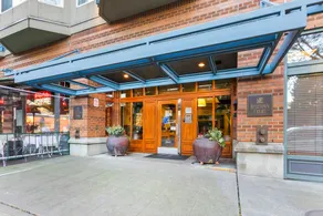 Belltown Perch, Explore like a local - 99 Walkscore! - Image 2