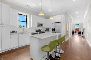 Modern, Spacious 3br Apt Minutes To Downtown! - Image 3