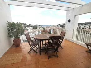 101.105 Apartment for 4 people and parking space - Image 2