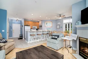 Main Floor Poolside Retreat - Image 2