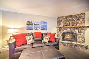 1 Block to Downtown: Cozy Condo by Mirror Lake - Image 5