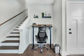 Urban Escape w/ Gym: Near Airport & Downtown Nash! - Image 5