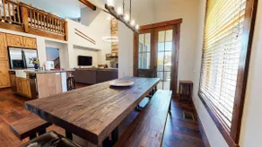 Snowcreek VI The Lodges 1127 3 Suites, Spacious with Mountain Views, Private Garage and Washer Dryer by RedAwning - Image 2