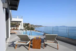 Rozites Luxury Beachfront Villa, By Hellocrete - Image 2
