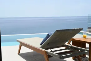 Rozites Luxury Beachfront Villa, By Hellocrete - Image 5