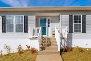Carter Street | Walkable Crozet | Pet-Friendly - Image 2