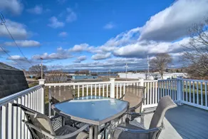 Downtown Boyne City Home, Walk to Lake Charlevoix! - Image 2