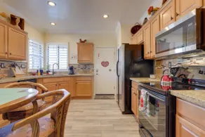 Furnished Patio, Fire Pit: Peaceful Anthem Home! - Image 4