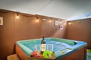 ★CREEK-SIDE 1Mile to Dollywood★HotTub★GameRoom★Grill - Image 3