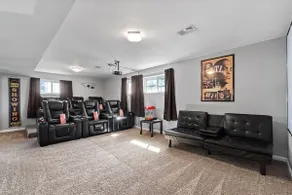 HotTub PoolTable GameRoom MovieTheater 420Friendly - Image 3